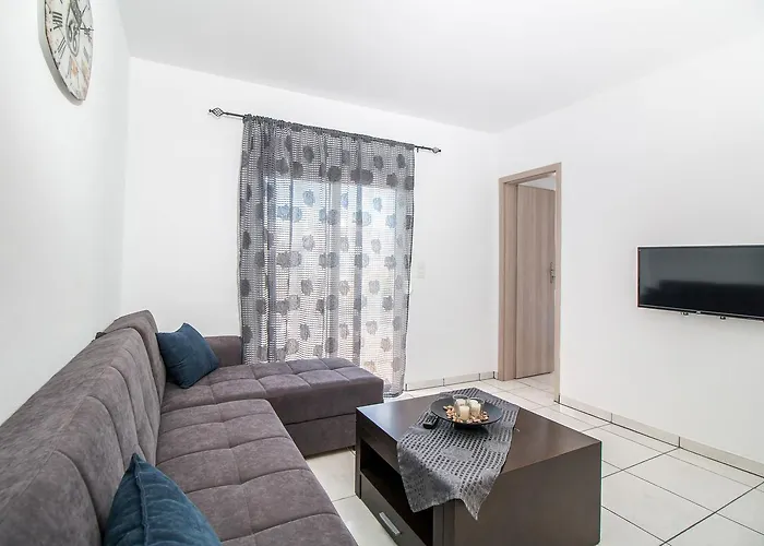 Daire Toulas & Apts No2 *