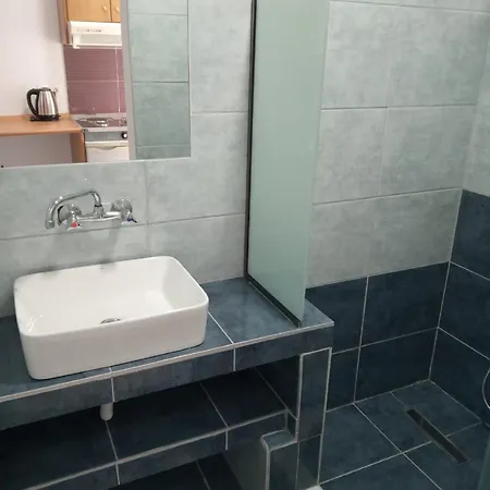 Toulas & Apts No2 Faliraki