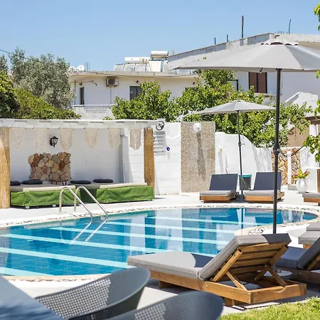 Toulas & Apts No2 Faliraki