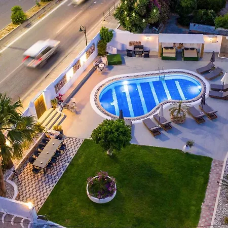 Toulas & Apts No2 * Faliraki