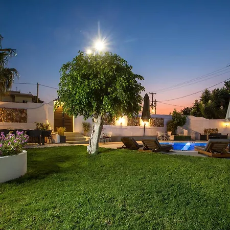 Apartment Toulas & Apts No2