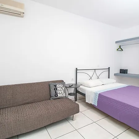 Toulas & Apts No2 Apartament Faliraki