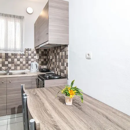 Toulas & Apts No2 Apartament *