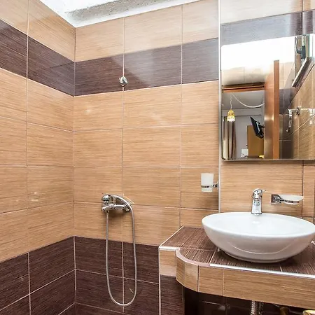 Toulas & Apts No2 Apartment Faliraki