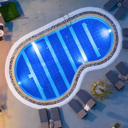 Toulas & Apts No2 Апартаменты