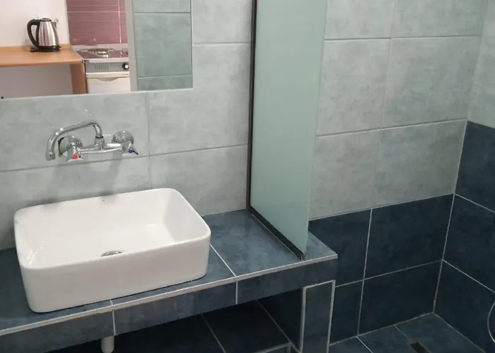 Toulas & Apts No2 Faliraki